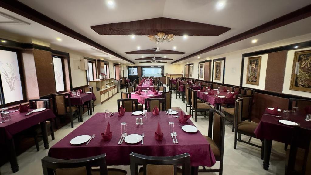 Hotel Sriyash Regency Bhāgalpur Extérieur photo
